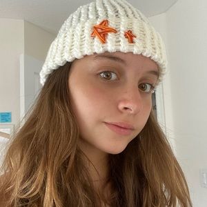 HANDMADE BEANIES example of design